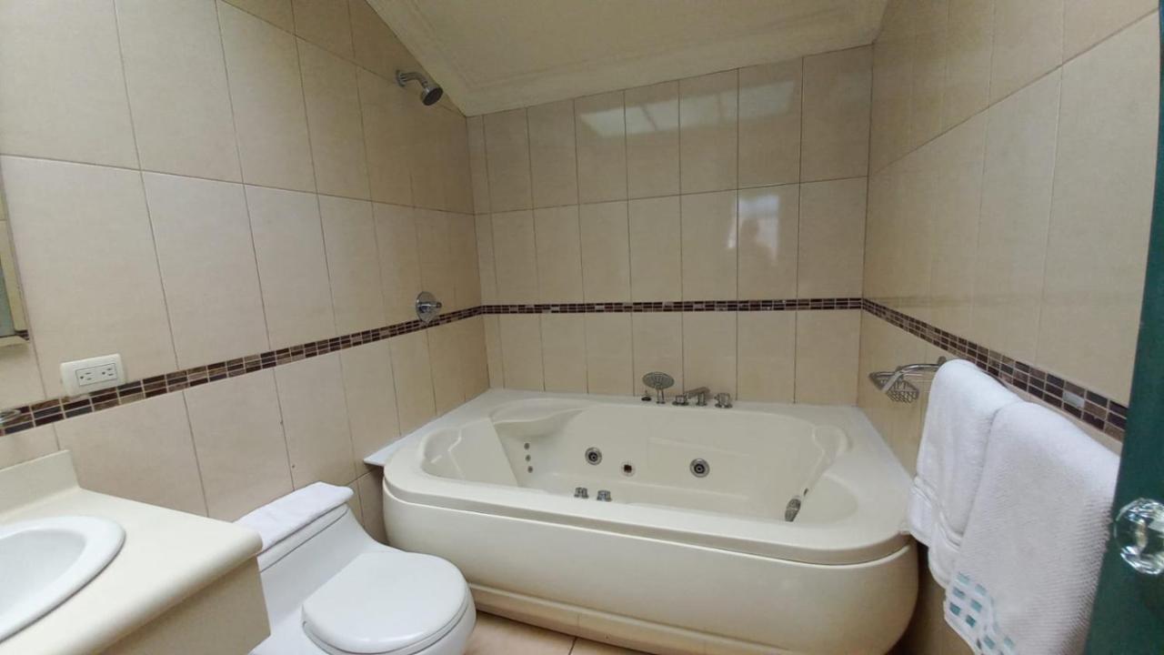 Hotel Ines Maria Куенка Екстер'єр фото